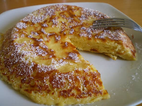 Gâteau aux pommes cuit à la poêle