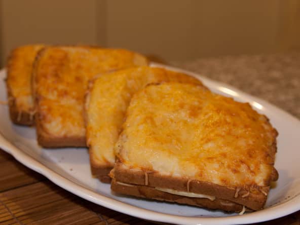 Croque monsieur à la béchamel