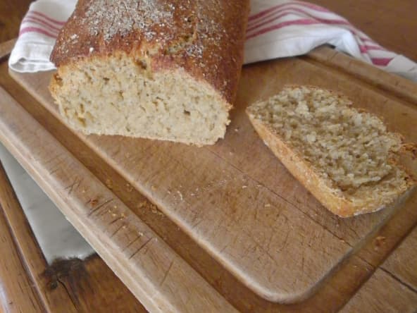 Pain complet moelleux comme chez le boulanger
