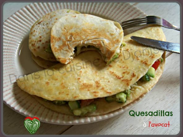 Quesadillas vegan à l’avocat et légumes de printemps