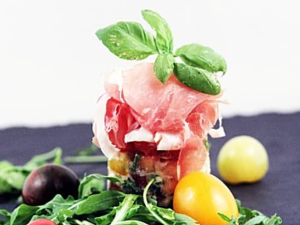 Tartare de tomates, melon et burrata (entrée)