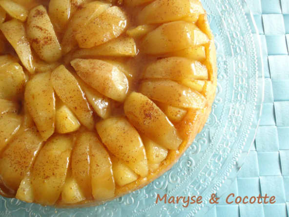 Tarte Tatin aux poires et son caramel épicé au beurre salé