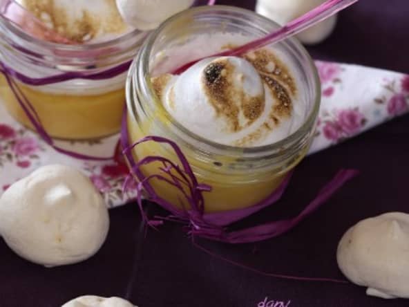 Crèmes à l'orange et au Grand-Marnier meringuées au citron