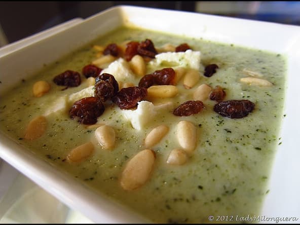 Soupe glacée concombre menthe