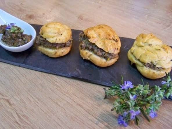Gougères à la tapenade citronnée et aux herbes de Provence