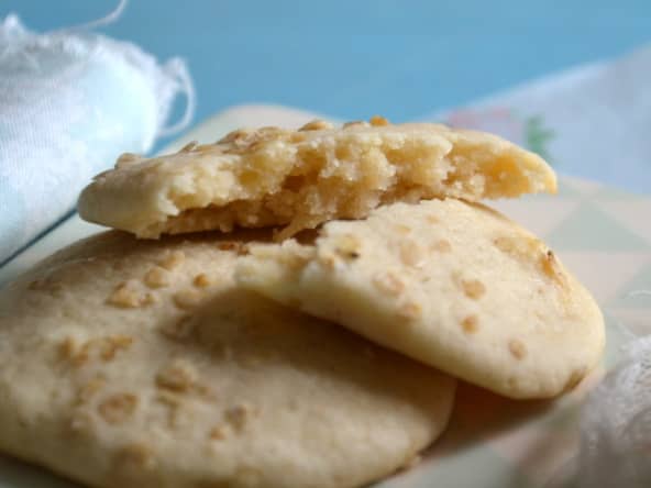 Cookies au lait de coco et pépites de chocolat blanc