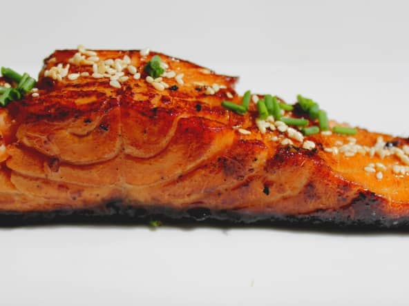 Saumon mariné et laqué à la sauce teriyaki