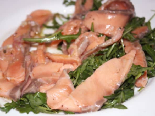 Carpaccio de Saumon et sa petite salade