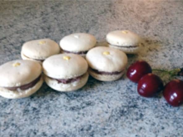 Macarons Chocolat blanc et Cerise