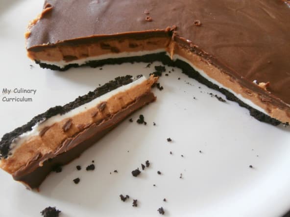 Tarte aux Oreos, beurre de cacahuètes et chocolat au lait