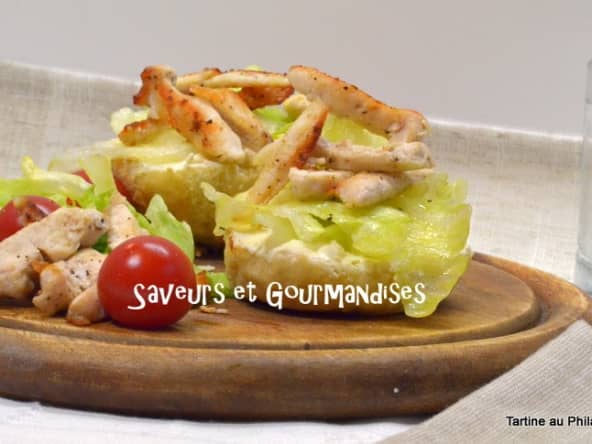 Tartine au poulet et au Philadelphia.
