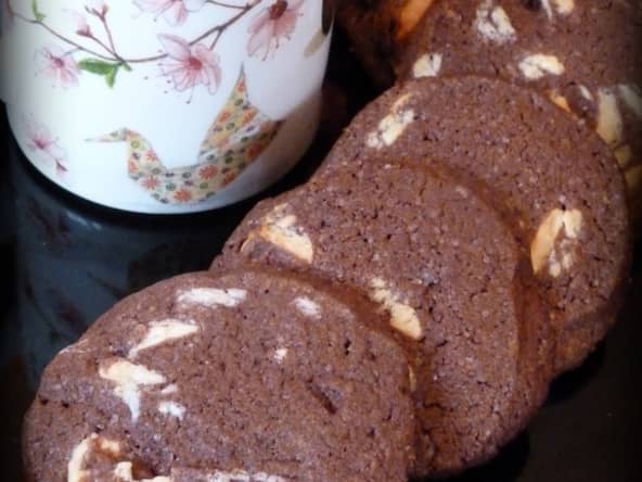 Cookies noir et blanc : cacao et chocolat blanc
