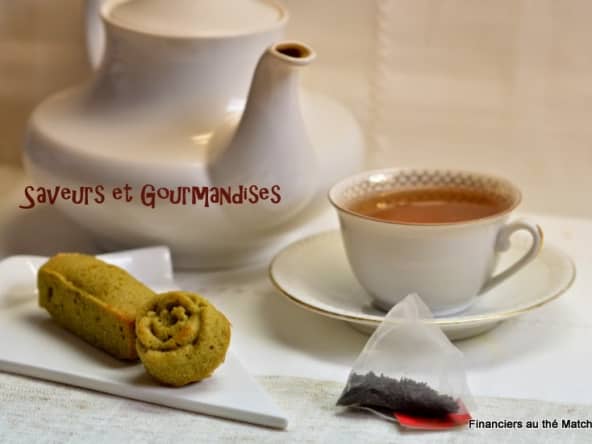 Financiers au thé Matcha.