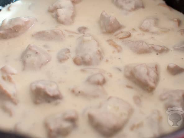 Sauté de porc à la moutarde et champignons