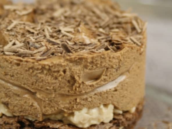 Entremet chocolat et croustillant de caramel