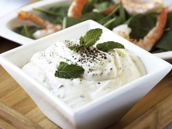 Sauce au yaourt à la menthe
