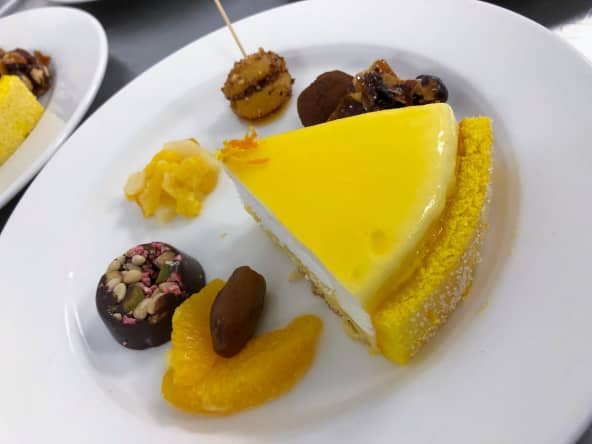 Assiette de desserts en petites portions