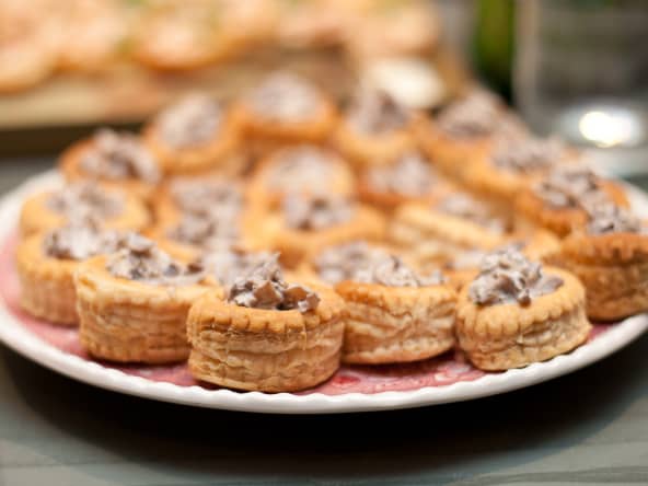 Assiette de feuilletés apéritifs