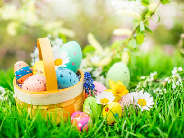 Oeufs de Pâques cachés au jardin