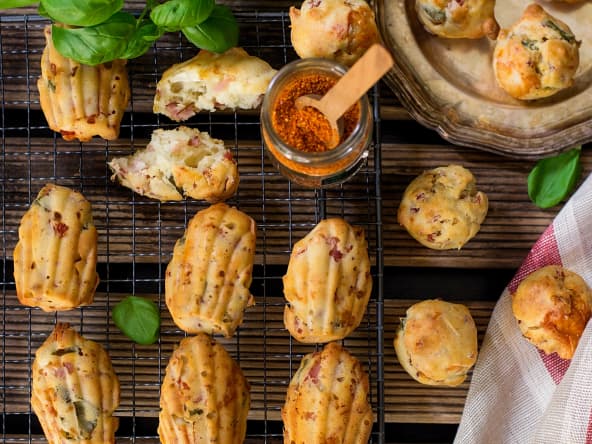 Muffins et madeleines au jambon et piment