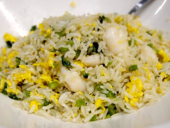 Assiette de salade de riz