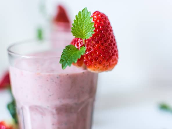 Un milkshake fraise à boire