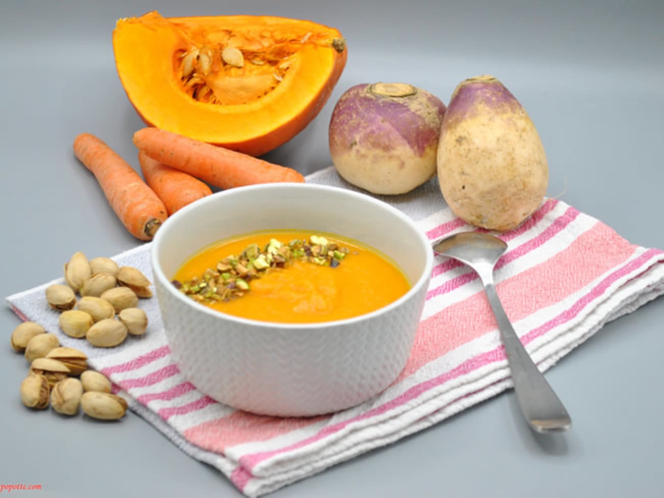 Soupe Potimarron Carotte Sans Pomme De Terre Soupe réconfortante potimarron carotte navet orange : recette Soupe