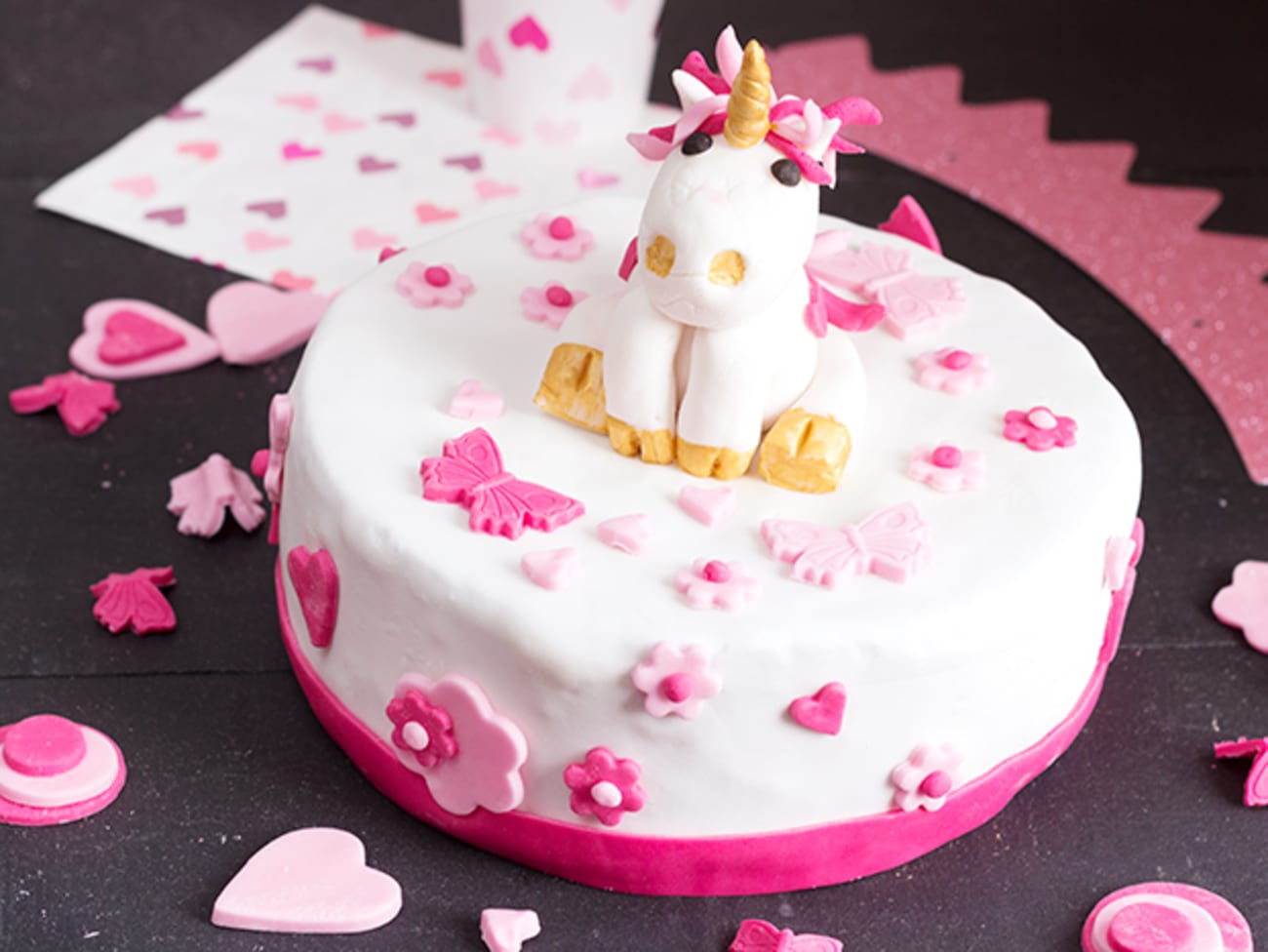 Décoration Gâteau Licorne Nishine - Rose Et Ivoire - Avec Cils Et Paille - Pour Anniversaire Enfant