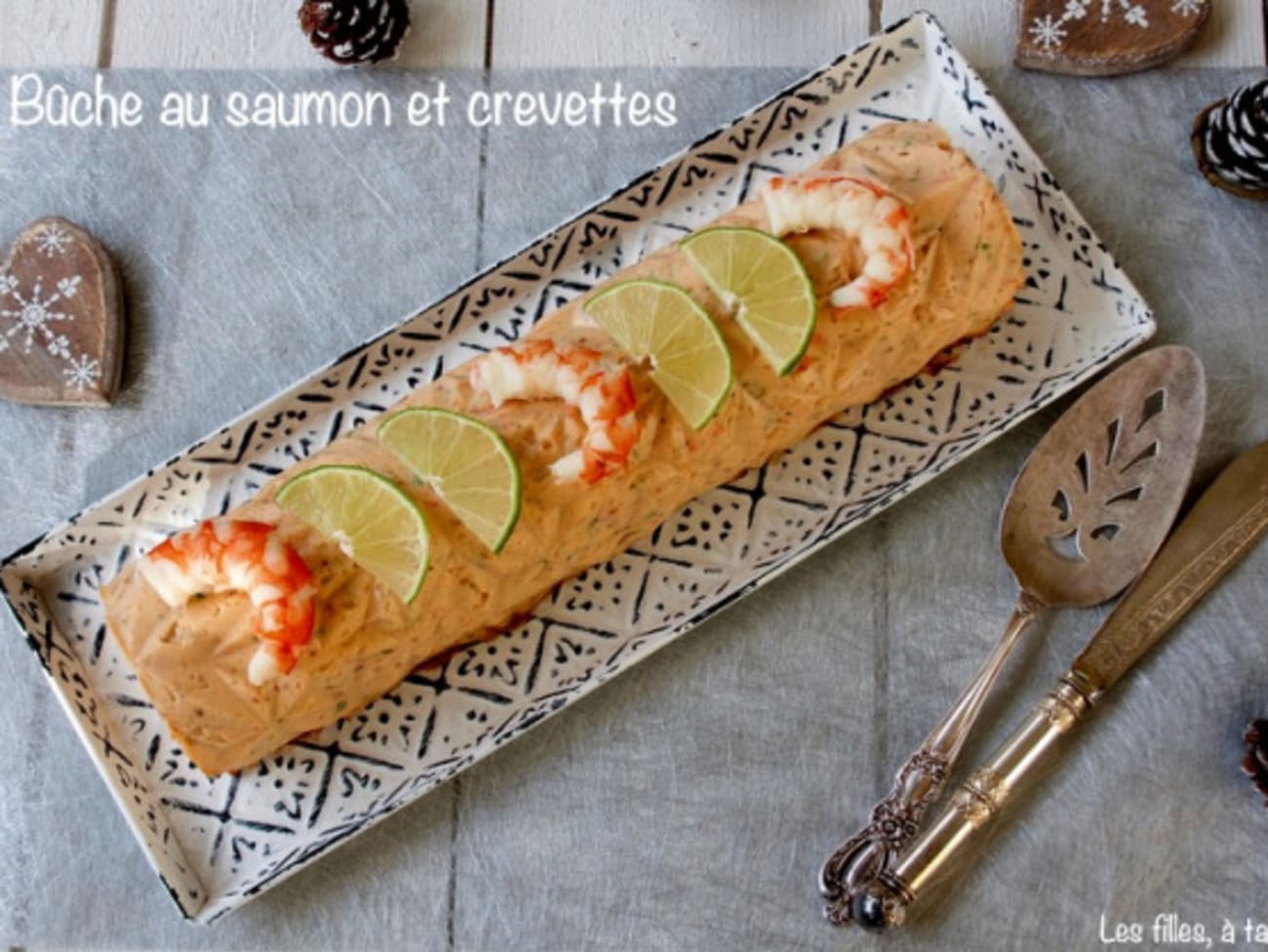 Bûche au saumon et crevettes : recette Bûche au saumon et crevettes