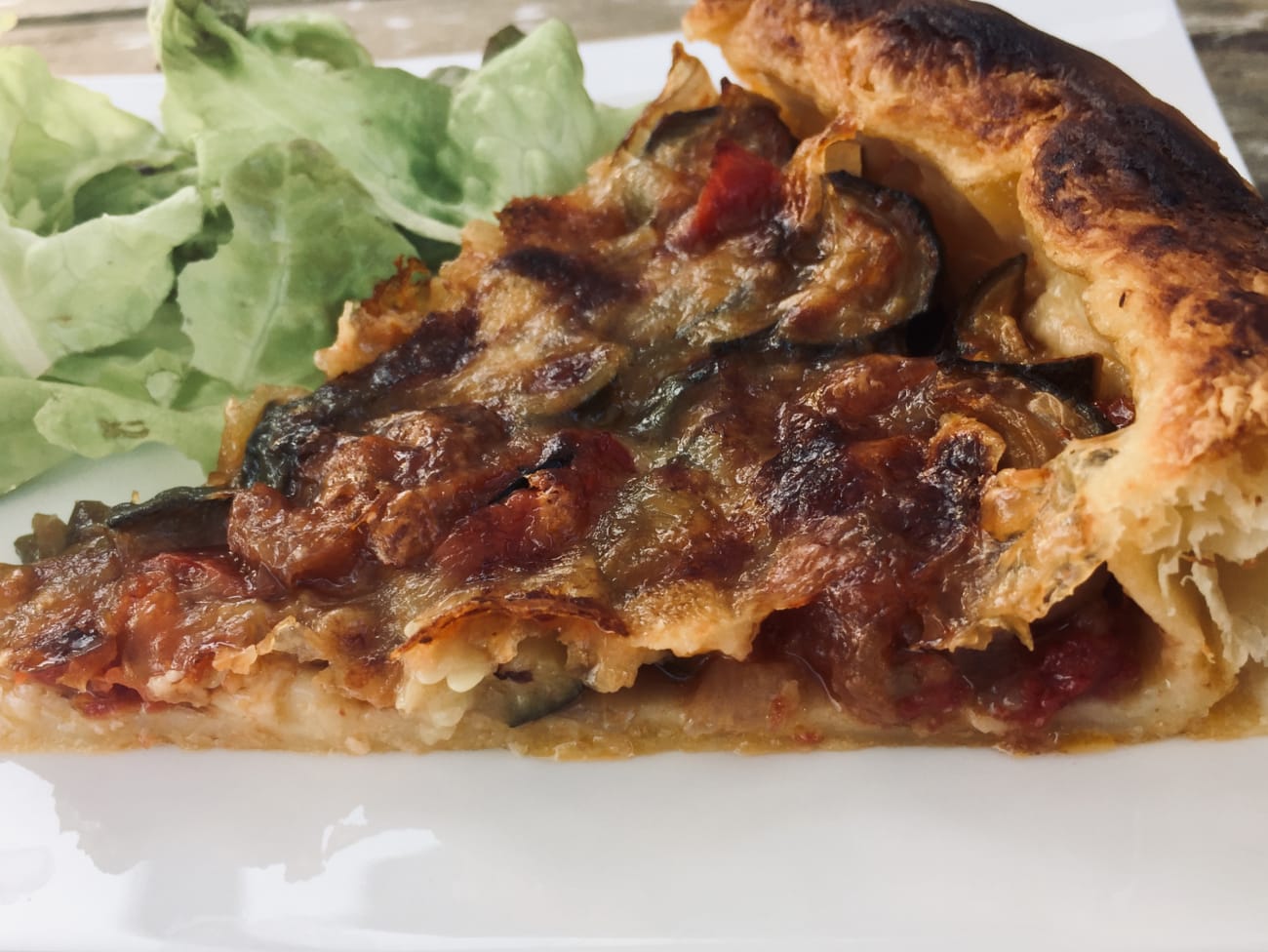 Tarte aux restes de ratatouille : recette Tarte aux restes de ratatouille