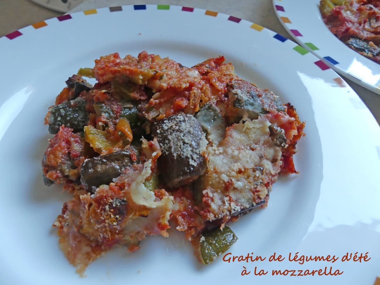 Gratin de légumes d'été à la mozzarella (courgette, aubergine, poivron