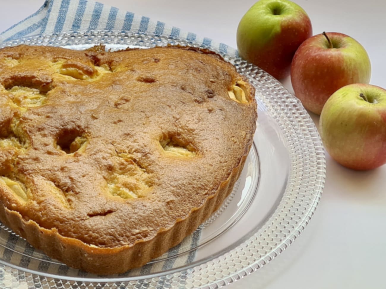 Cœur aux pommes sans beurre, un gâteau simple et rapide à réaliser