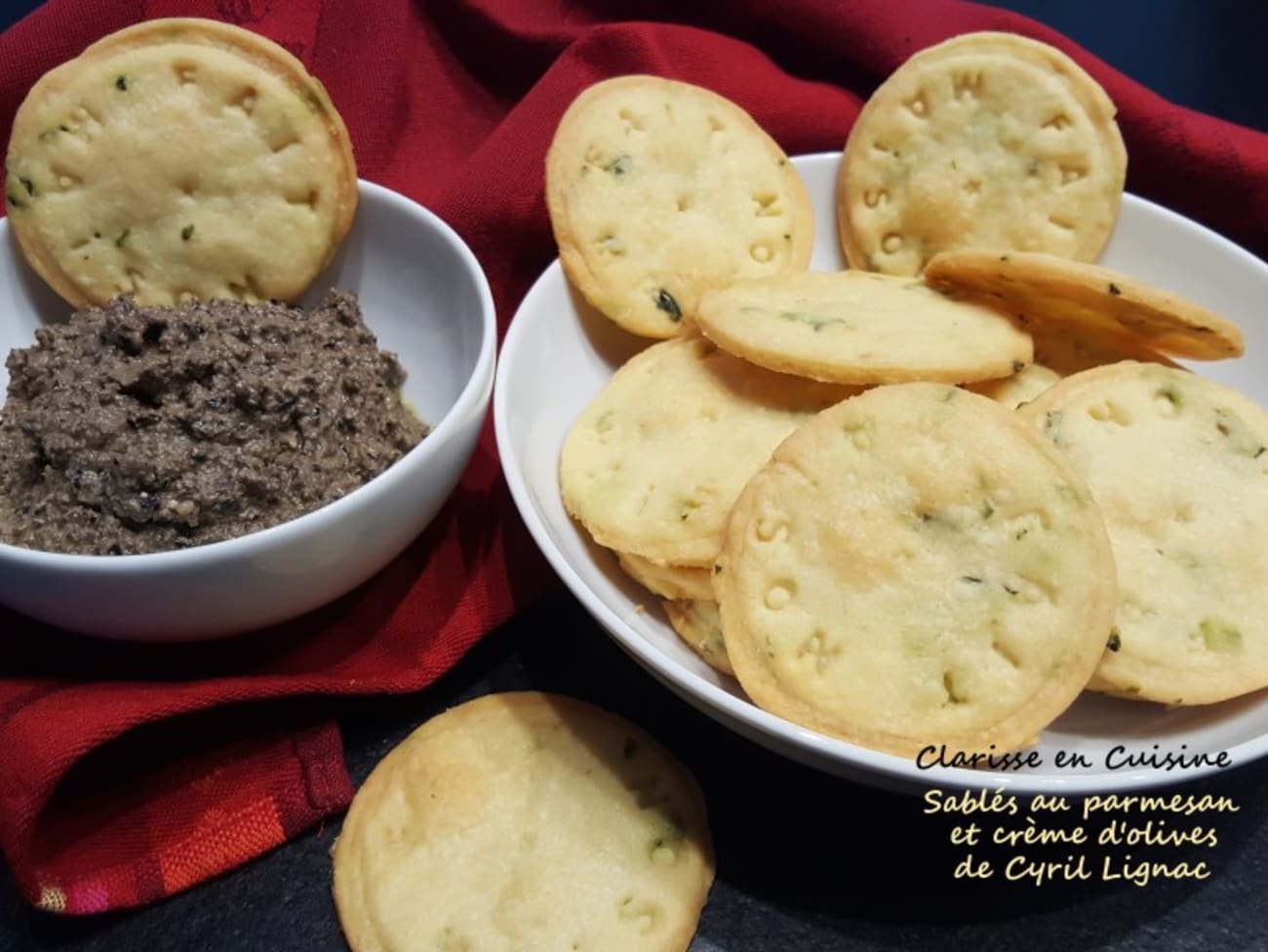 Sablés au parmesan et crème d’olives de Cyril Lignac