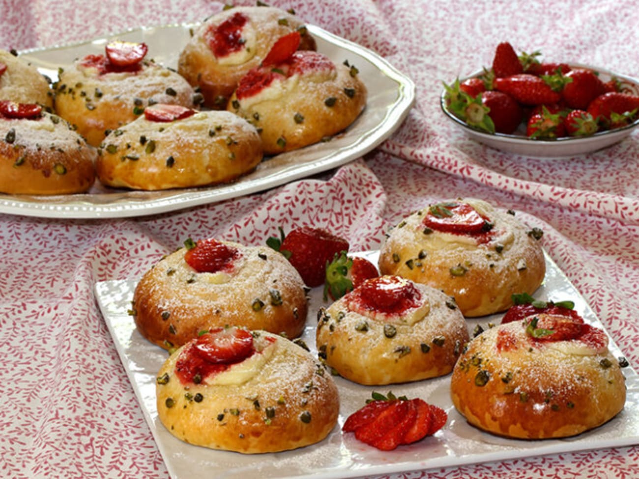 Brioche russe vratrouchka aux fraises