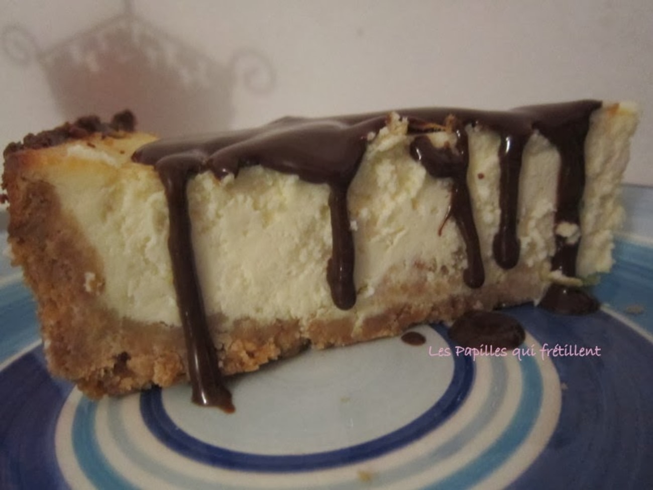 Cheesecake newyorkais et sauce au Toblerone