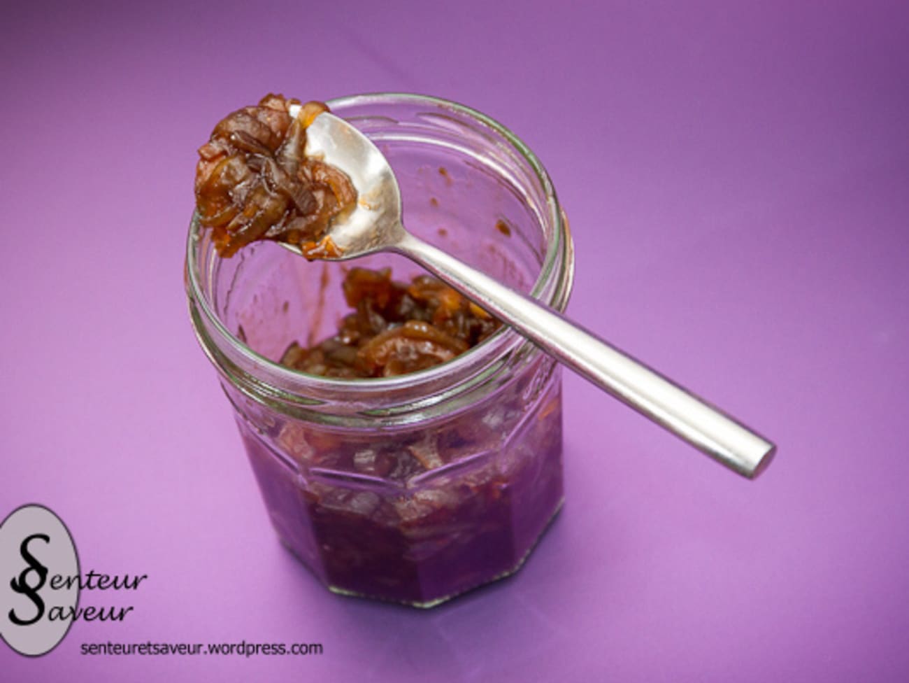 Confit ou confiture d’oignon : un accompagnement classique du foie gras