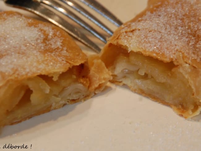 Apfel Strudel - Recette par Maman...ça déborde