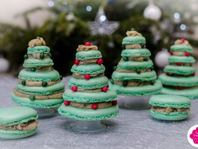 Macarons Sapin Au Chocolat Blanc Vanille Et Tonka Recette Par Emilie Sweetness