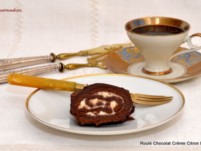 Roule Au Chocolat Creme Citron Mascarpone Recette Par Nadji
