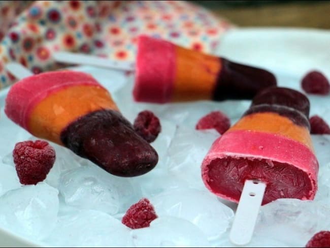 Esquimaux tricolores au yaourt et fruits d'été - sans sorbetière