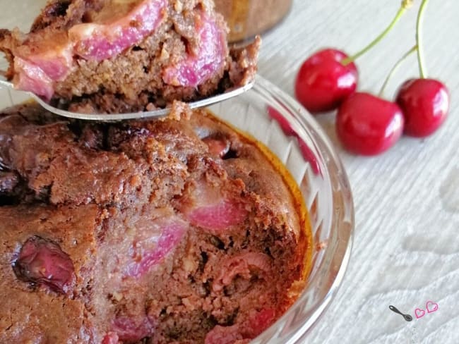 Petits Gateaux Aux Cerises Et Chocolat Recette Par Le Labo De Maman