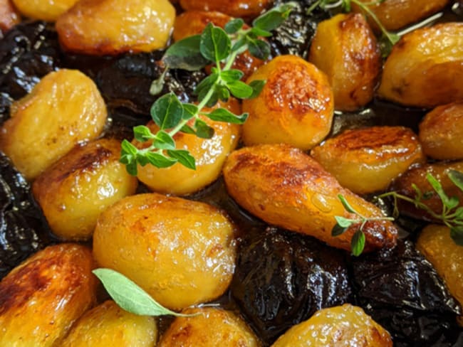 Pommes de terre rôties au caramel et aux pruneaux d'Agen. - Recette par  Nadji