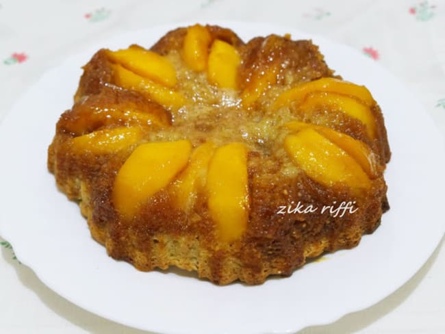 Gateau Renverse Exquis Aux Peches Et Caramel Recette Par Zika