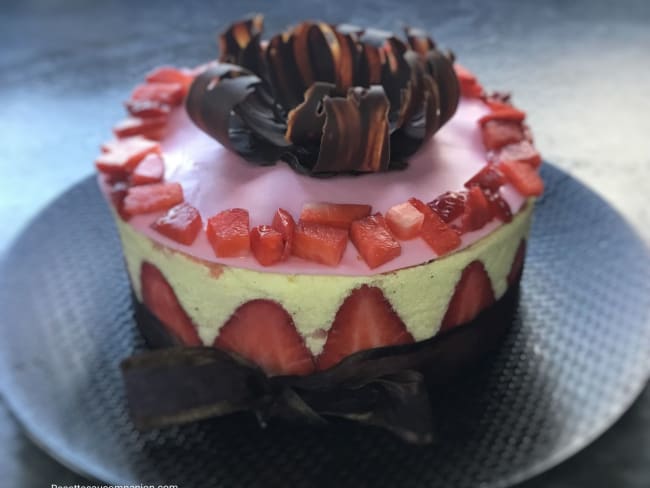 Fraisier Facile Aux Biscuits Roses De Reims Recette Par Recettes Au Companion Ou Pas
