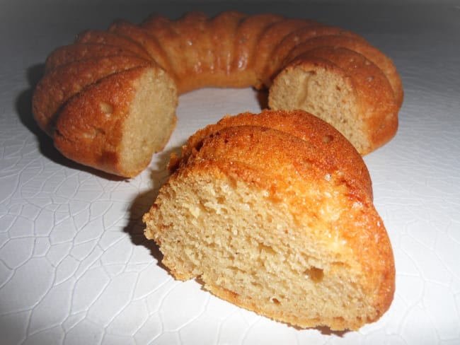 Gateau Au Yaourt Miel Pops Et Epices Recette Par Antigaspi Astuces Et Recettes