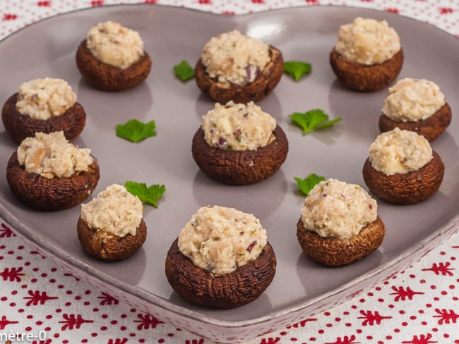 Champignons farcis aux rillettes marines (apéro vegan) - Recette par