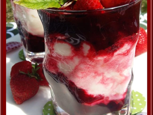 Mousse de mascarpone à la purée de fraise - Recette par Oh la gourmande