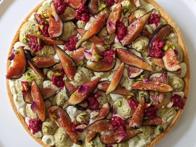 Tarte pistache, figues fraiches et framboises d'après Cédric Grolet