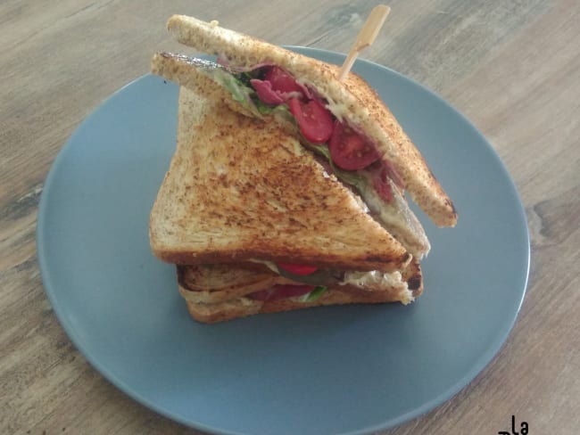 Sandwich Bacon Laitue de la Street Food New-Yorkaise.