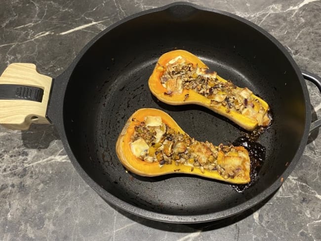 Butternut farci aux champignon et au fromage de chèvre